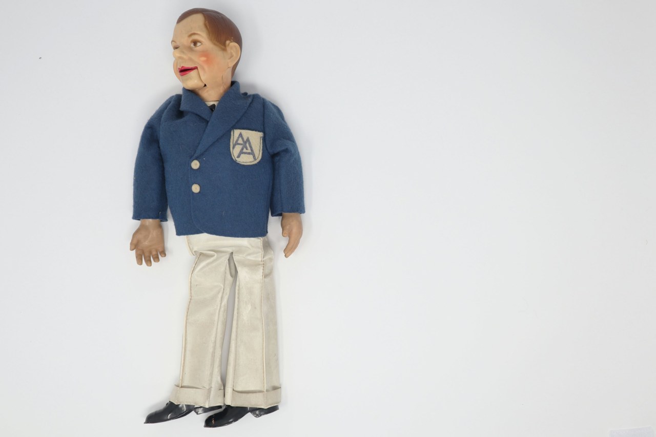 Как оформить шкаф для детской одежды: идеи и советы для мам